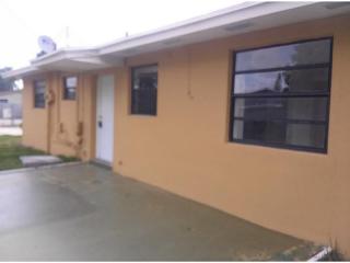 11905 181st Ter, Miami, FL 33177-2434