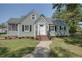 201 Maxwell Ave, Portsmouth, VA 23702-1341