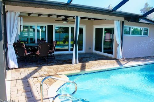 3752 2nd Ave, Cape Coral FL  33904-4807 exterior