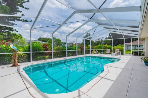3156 Beauchamp Ct, Winter Haven, FL 33884-1205