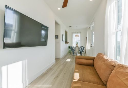 1112 53 St, Galveston TX 77551-4524 exterior