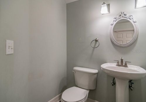 900 Osprey Landing Dr, Lakeland FL  33813-4688 exterior