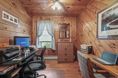 58 Van Orden Ave, Airmont NY  10901-6424 exterior