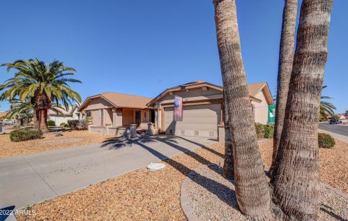 13504 Pavillion Dr, Sun City, AZ 85375-5818