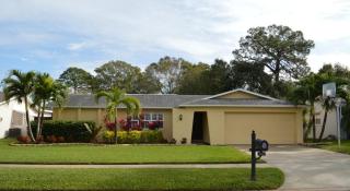 8367 Monarch Cir, Largo FL  33772-3903 exterior