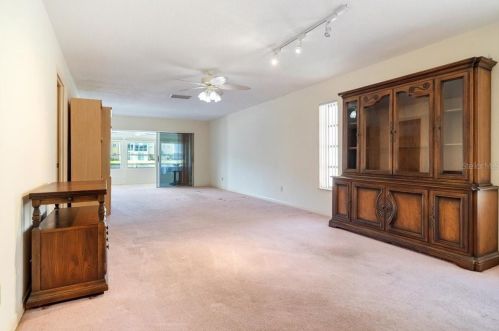 192 Boca Ciega Pt Blvd, Saint Petersburg FL  33708-2738 exterior