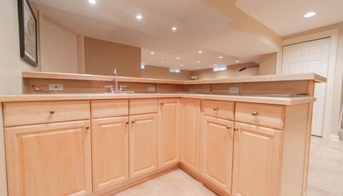 525 Brighton Ln, Dyer IN  46311-4625 exterior