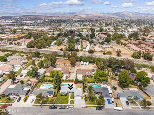 1405 Sorrel St, Simi Valley CA  93065-3338 exterior