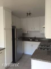 1616 Bundy Dr, Los Angeles CA  90025-2656 exterior