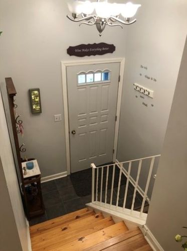 5073 Harvest Ln, Gibsonia, PA 15044-8241