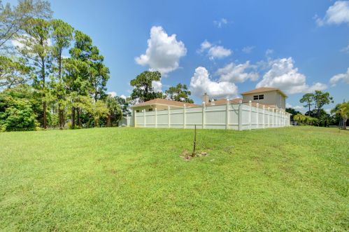 11538 Persimmon Blvd, West Palm Beach FL  33411-9021 exterior