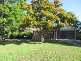 7031 Pinecrest Dr, Douglasville, GA 30134-1613
