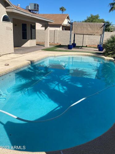 3917 Misty Willow Ln, Glendale AZ  85310-4031 exterior