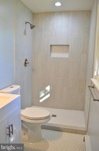 1408 Walnut Bottom Rd, Carlisle PA  17015-9145 exterior