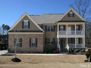 829 Boone Ridge Ln, Cary, NC 27519-7558