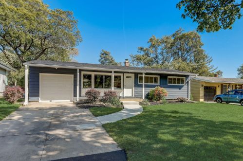 4460 Glenway St, Milwaukee, WI 53225-4449