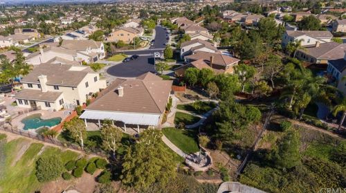 17089 Bluff Vista Ct, Riverside CA 92503-8715 exterior