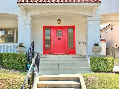 244 Roycroft Ave, Long Beach, CA 90803-1716