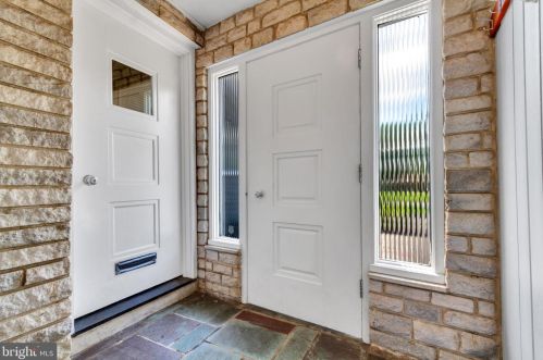 1014 Thomas Ave, Riverton NJ  08077-2321 exterior