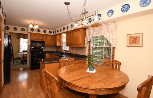 2444 43 Ave, Kenosha WI 53144-4224 exterior