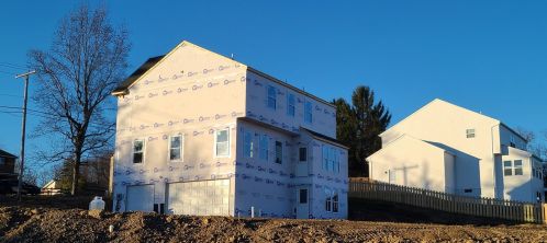 2454 Nicholson Rd, Sewickley, PA 15143-8508