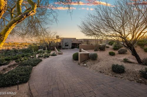 10833 Falling Star Dr, Scottsdale, AZ 85262-5226