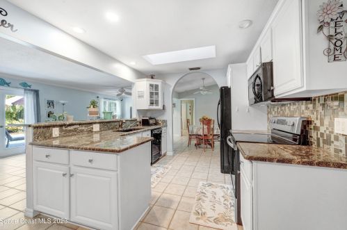 221 Degan Pl, Sebastian FL  32958-4509 exterior