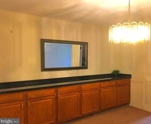 2310 Heather Ct, Wilmington, DE 19809-3646