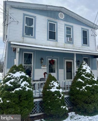 704 Wiconisco Ave, Porter, PA 17980-1607