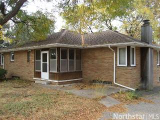 1851 Victoria St, Saint Paul, MN 55113-6517