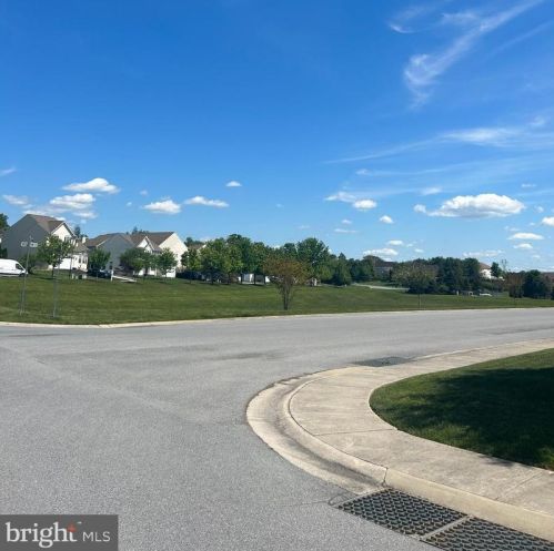 263 Hughs Rd, Charles Town WV  25414-4978 exterior