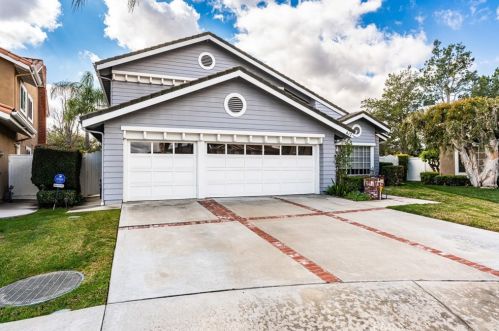 417 Lennox Cir, Fullerton, CA 92835-3543