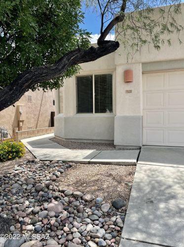 7372 Calle Hospedero, Tucson, AZ 85715-2816