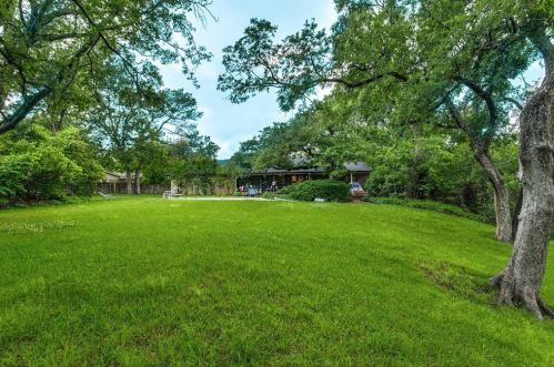 2209 Muse St, Fort Worth, TX 76112-5337