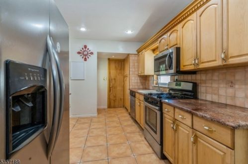 1312 81st St, North Bergen NJ  07047-4148 exterior