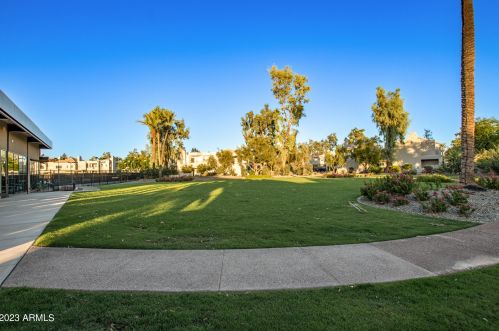9918 79 Pl, Scottsdale AZ  85258-6502 exterior