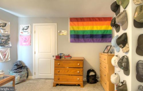 1702 Swedesboro Ave, West Deptford NJ  08066-1517 exterior