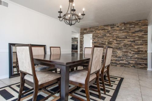 7009 Gateridge Dr, Dallas TX  75254-7935 exterior