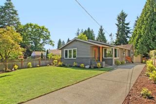 12257 Corliss Ave, Seattle WA  98133-8538 exterior