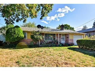 535 Clarendon St, Gladstone, OR