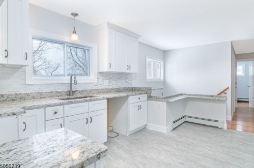 38 Edsall Dr, Wantage NJ  07461-4534 exterior