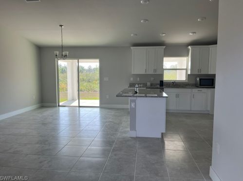 409 Moore Ave, Lehigh Acres, FL 33972-4601