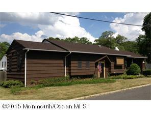 5 Bruning Ln, Spotswood, NJ 08884-1801
