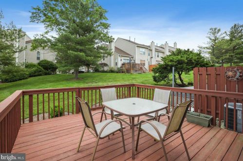 27 Heritage St, Trenton NJ exterior