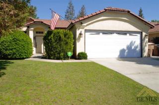9012 Pine Ridge Way, Bakersfield, CA 93312-4053