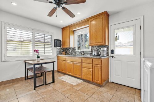 873 7th St, San Jose CA  95112-3941 exterior