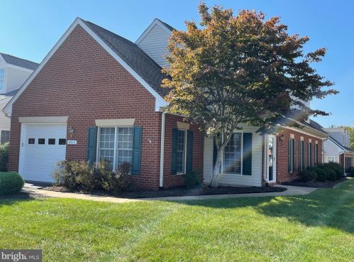 6906 Indian Spring Ln, Fredericksburg VA  22407-2542 exterior