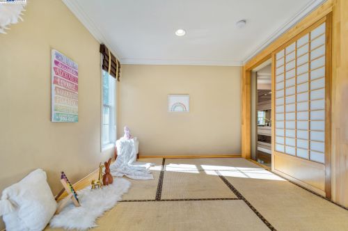 3717 Rimini Ln, Pleasanton, CA 94568-7336