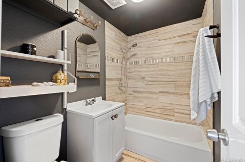 7160 Utica St, Westminster CO  80030-5860 exterior