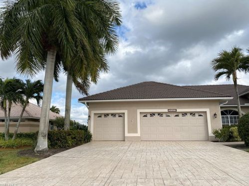 28463 Del Lago Way, Bonita Springs, FL 34135-2809